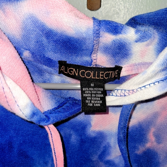 Cropped sleeveless hoodie - Picture 3 of 3